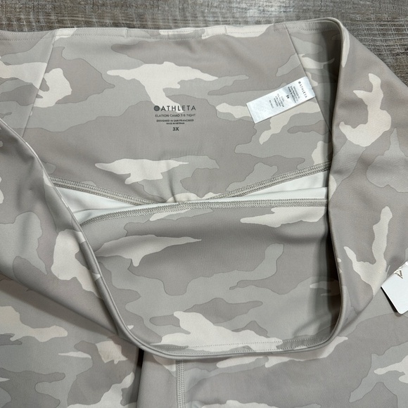 NWT Athleta Elation Camo 7/8 Tight Size 3X New Taupe 23" Inseam - Picture 8 of 11